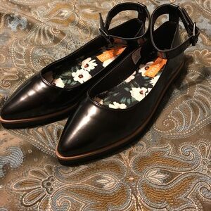 Rocket Dog Black Flats with Floral Insole